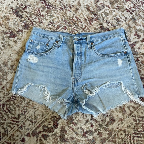 Levi's Vintage Denim Cutoffs - Picture 1 of 3